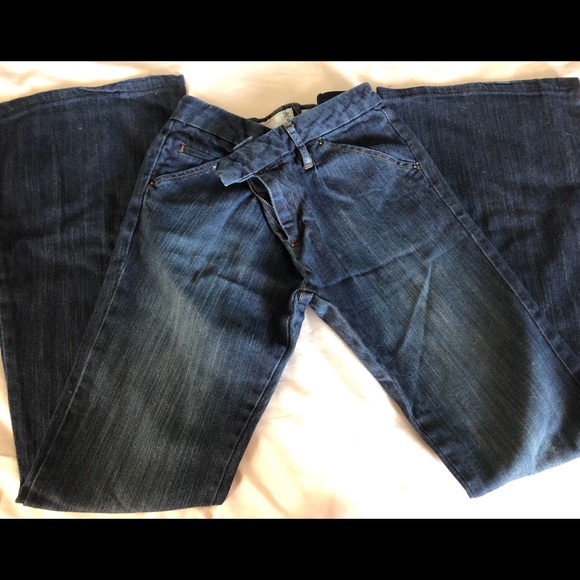 Old Navy Flare Jeans - Picture 1 of 1